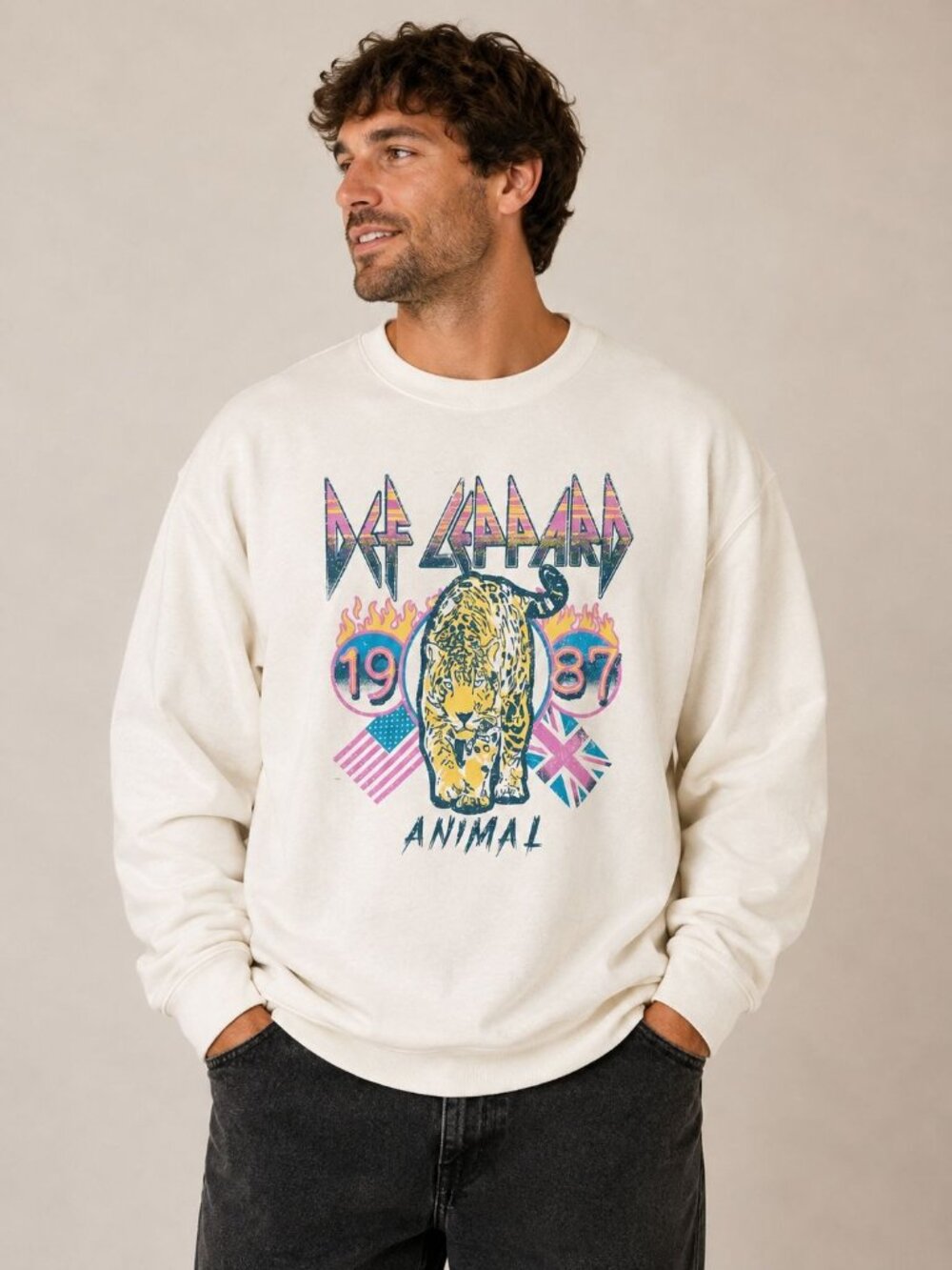 Def Leppard Band Sweatshirt Graphic Crewneck Rock Band Pullover Animal 1987 XXL